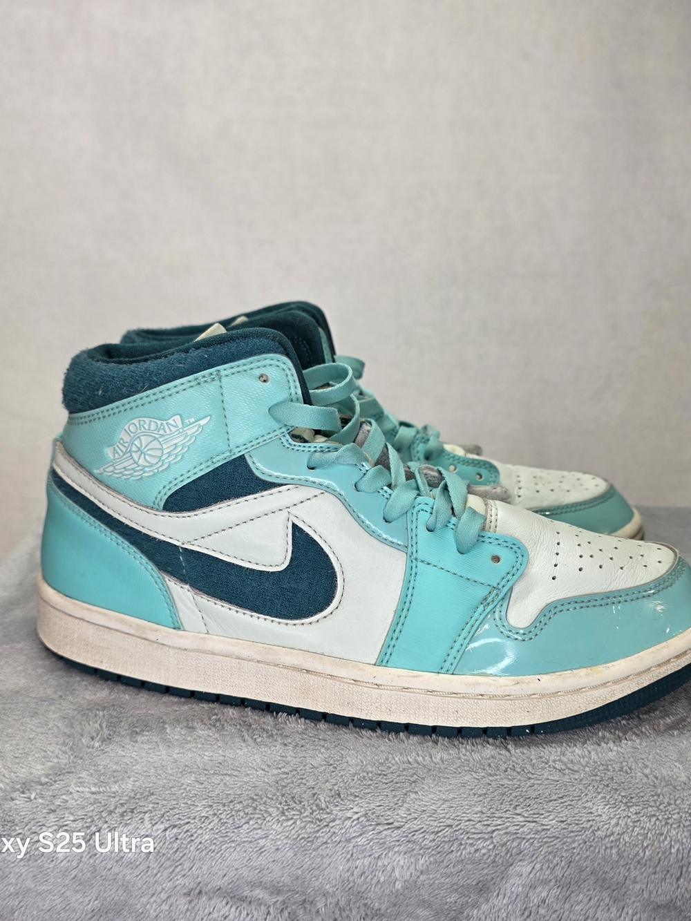 Jordan Women’s Sneakers Teal White Dark Teal